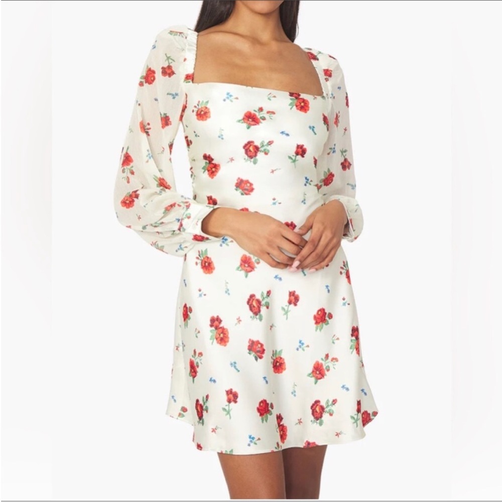 WeWoreWhat Dress 6 White Red Long Sleeve Roses Floral Puff Sleeve Cowl - Picture 13 of 14